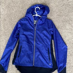 Women’s Athleta lightweight windbreaker